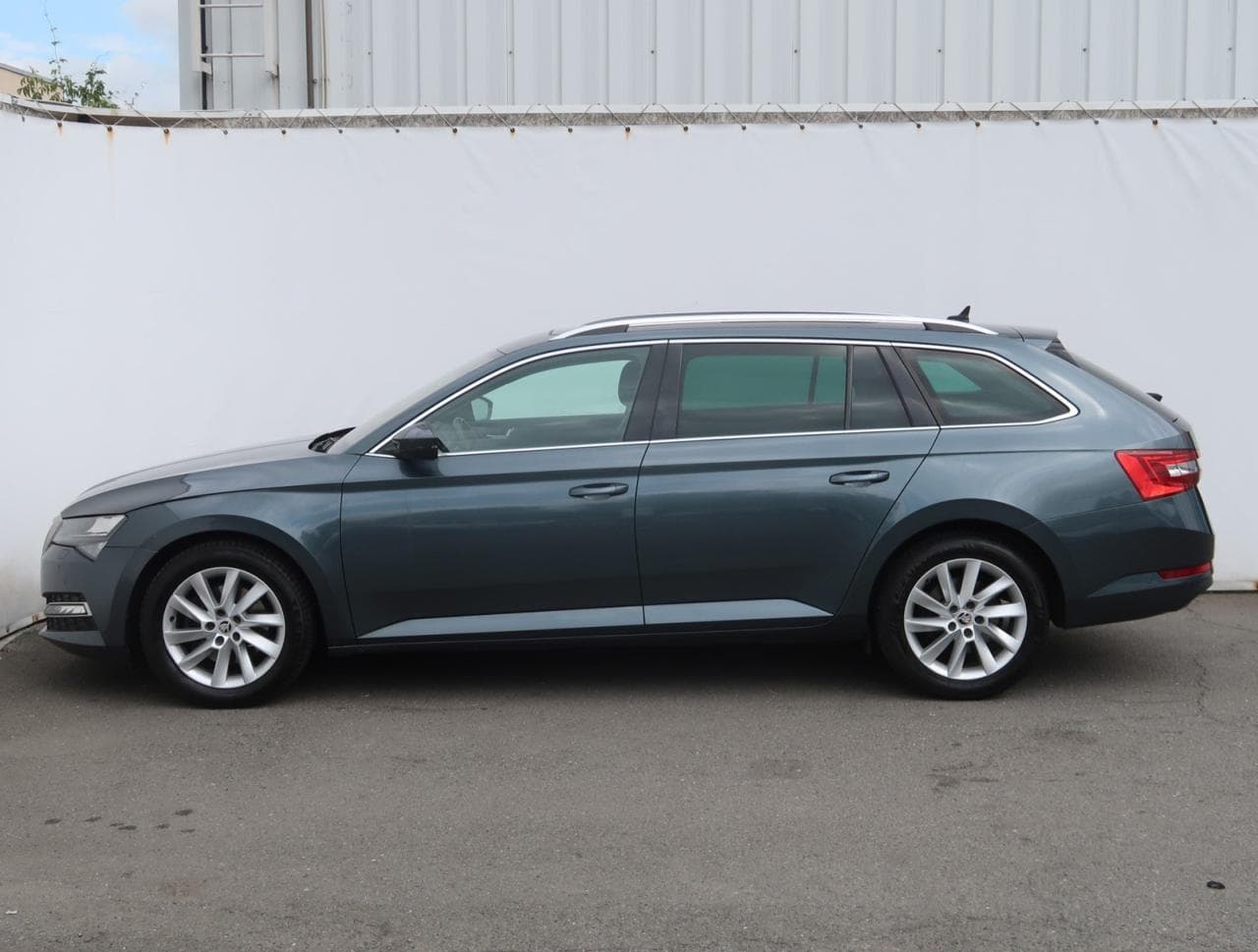 2019 Škoda SUPERB - 4