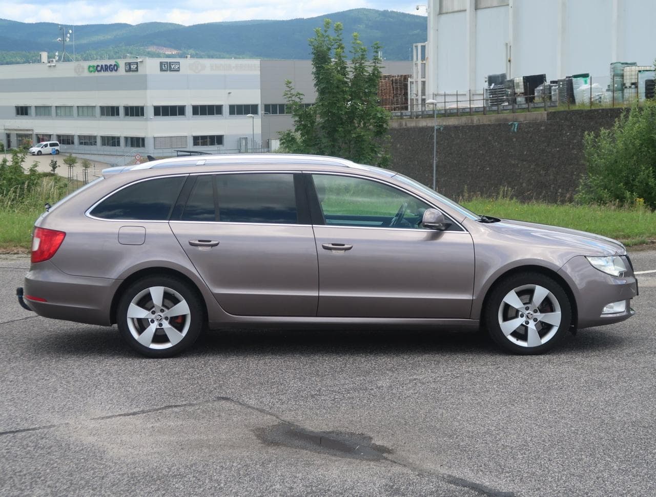 2012 Škoda SUPERB - 8