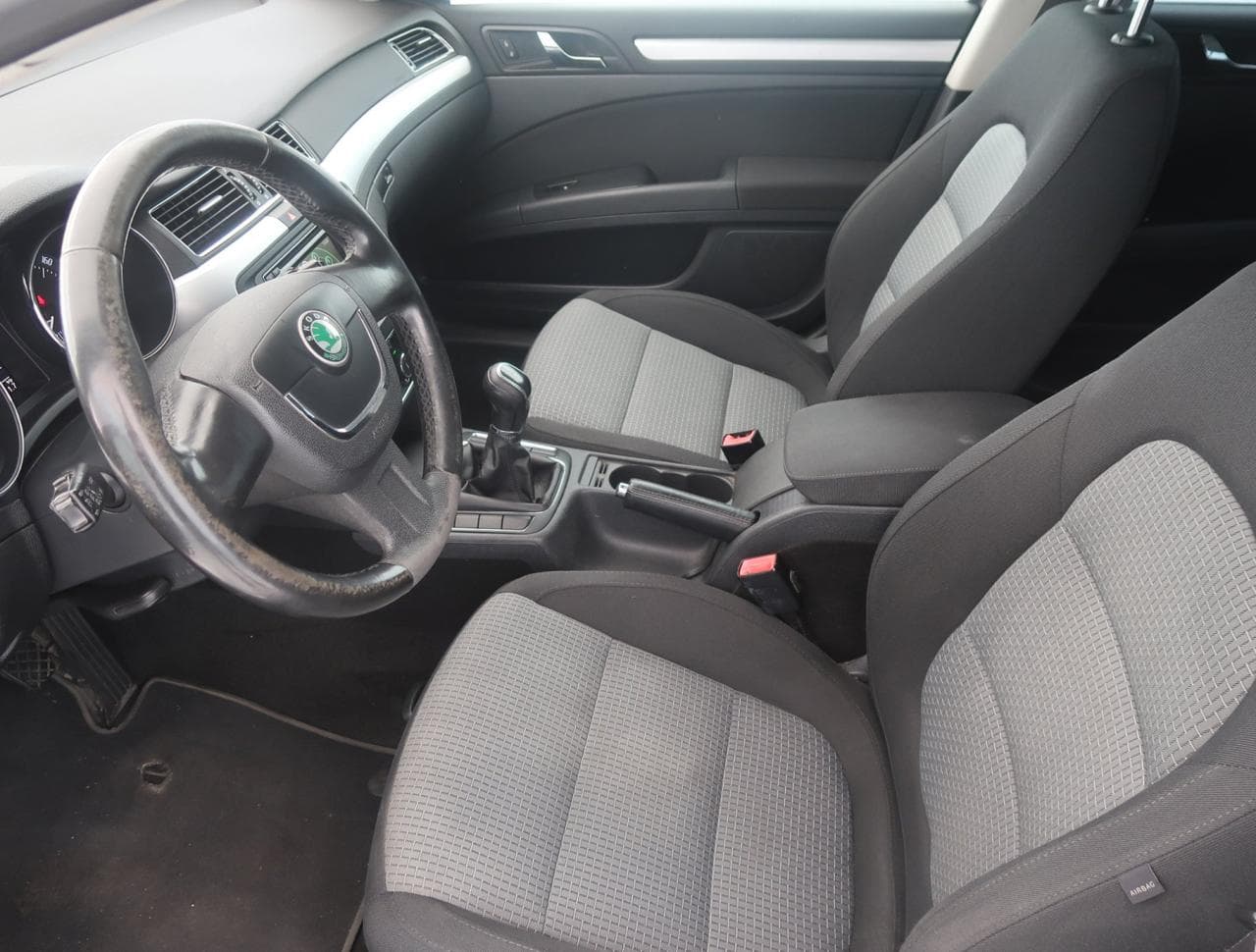 2012 Škoda SUPERB - 16