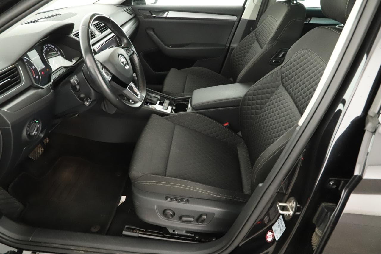 2019 Škoda SUPERB - 13