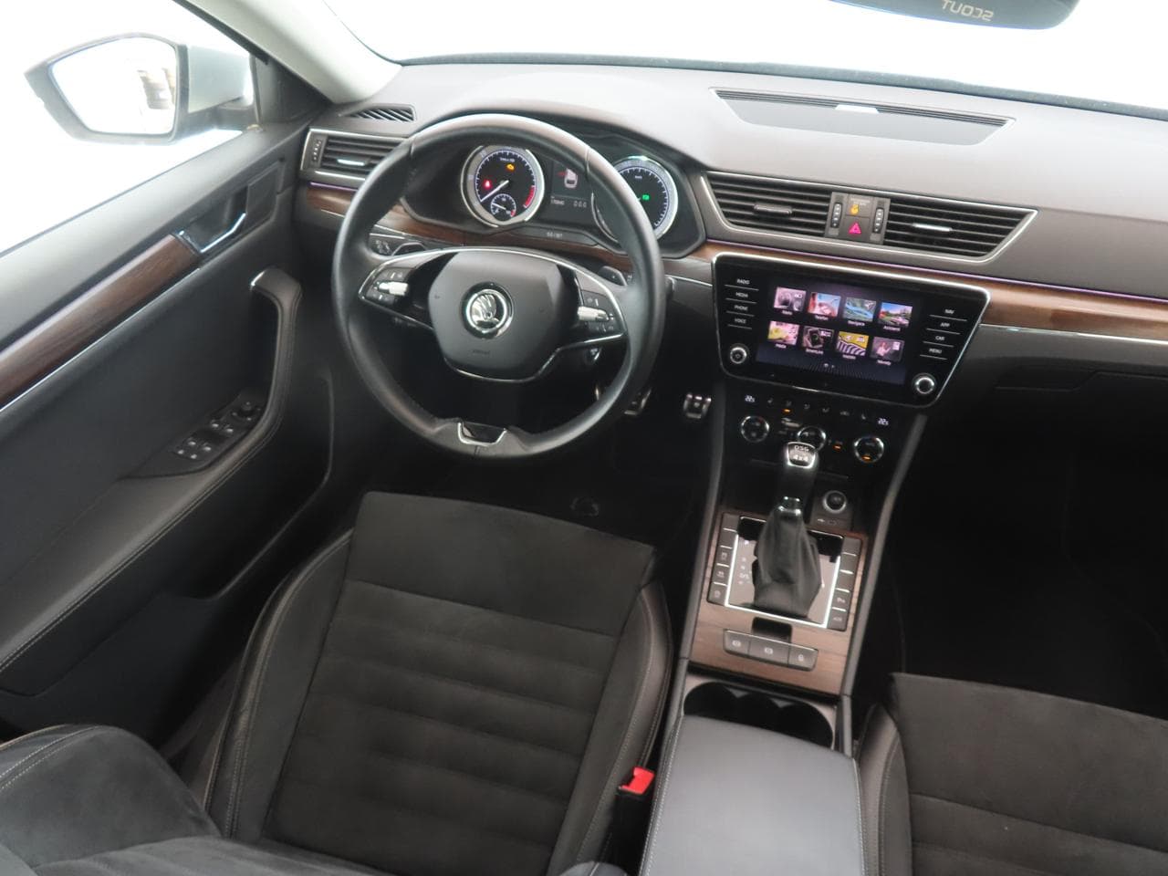 2021 Škoda SUPERB - 9