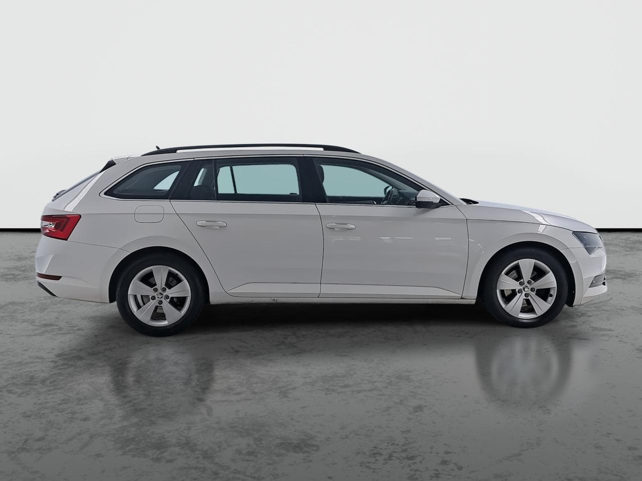 2017 Škoda SUPERB - 8