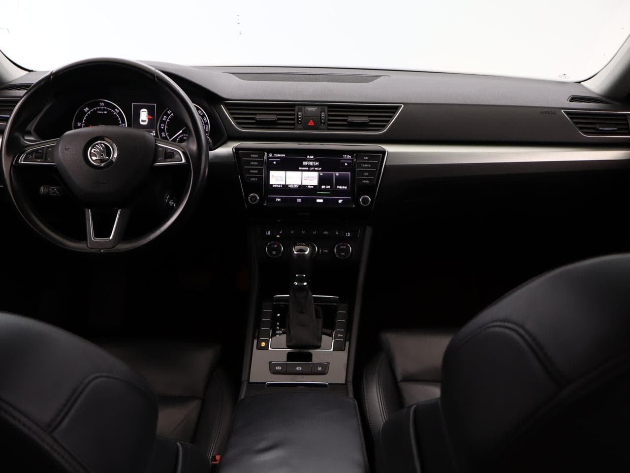 2016 Škoda SUPERB - 9