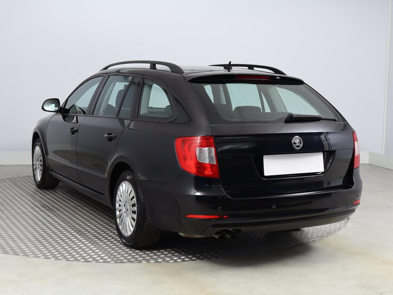 2011 Škoda SUPERB - 5