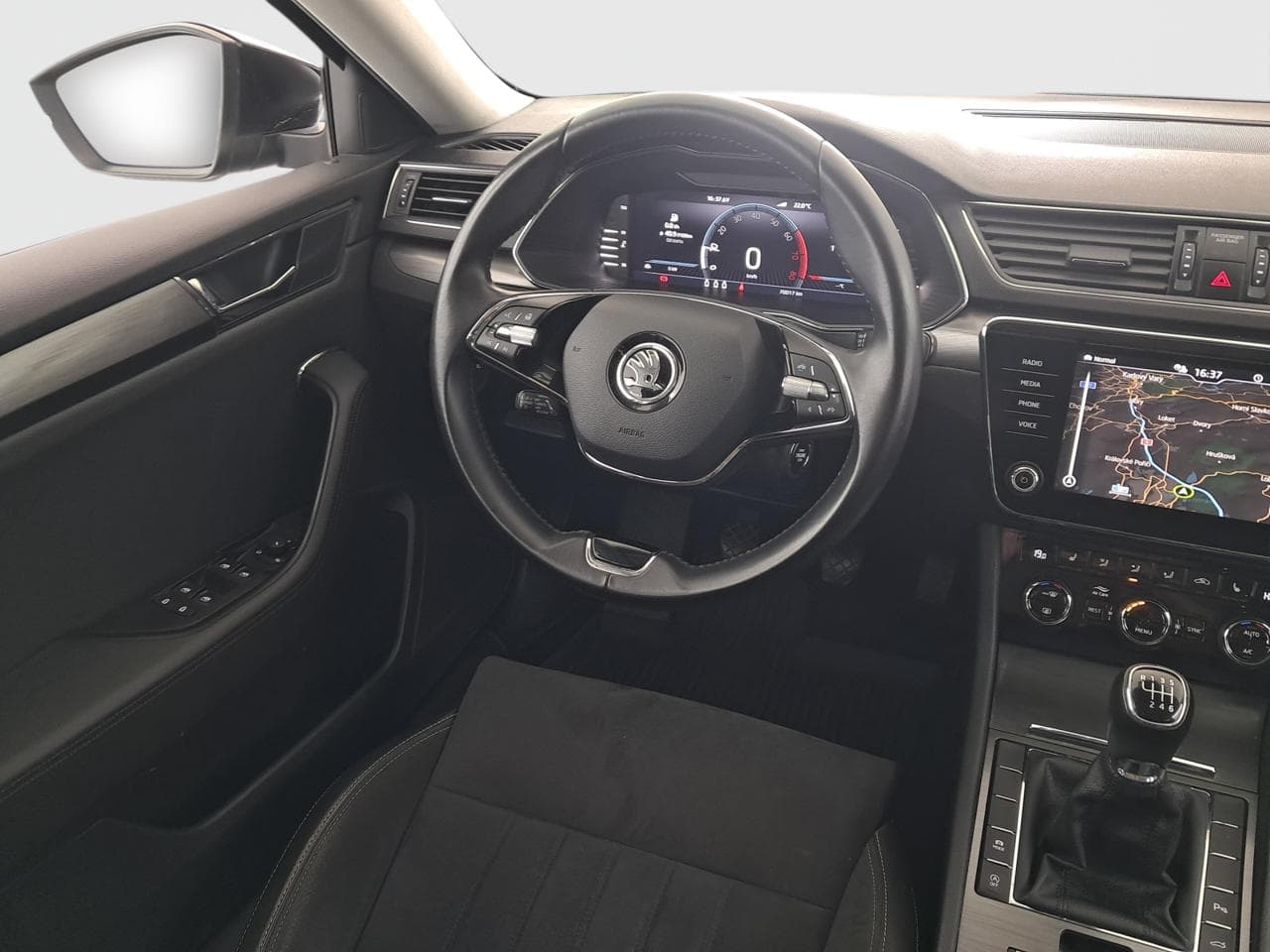 2022 Škoda SUPERB - 9