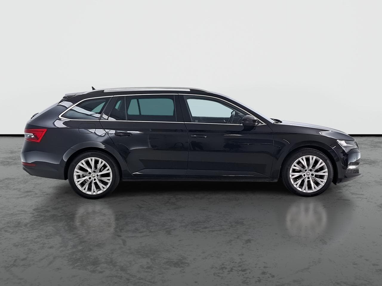 2022 Škoda SUPERB - 8