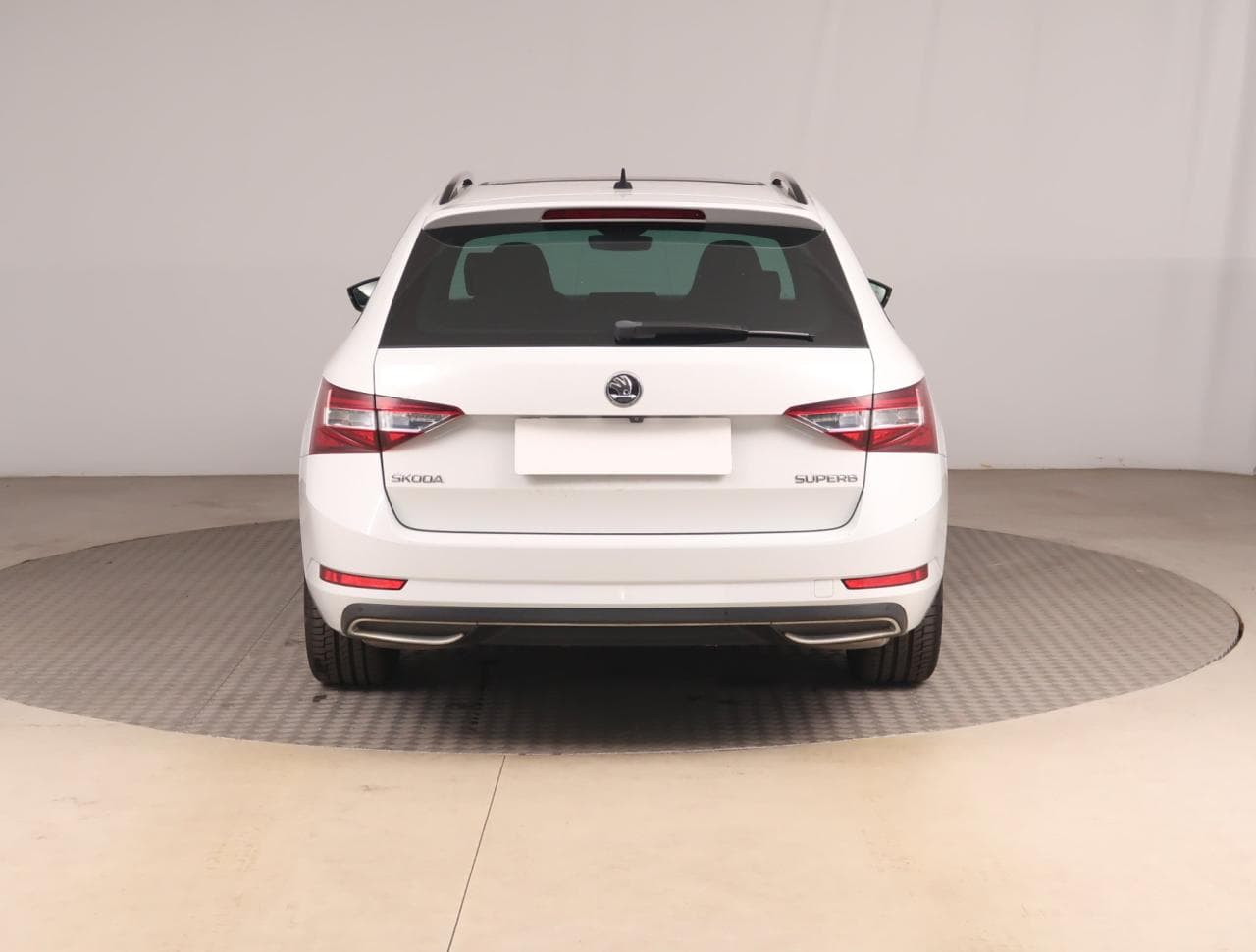 2017 Škoda SUPERB - 6