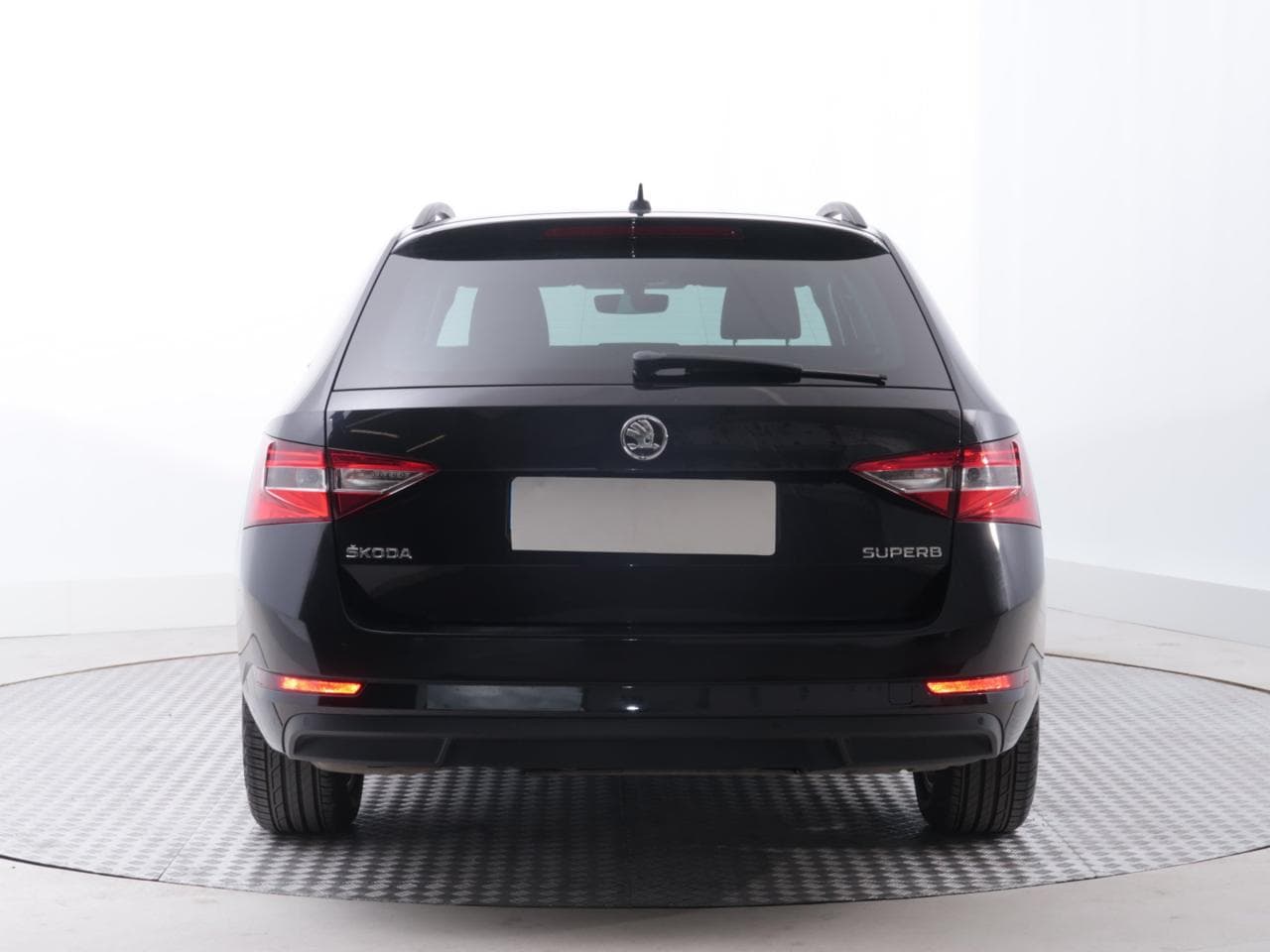 2017 Škoda SUPERB - 6