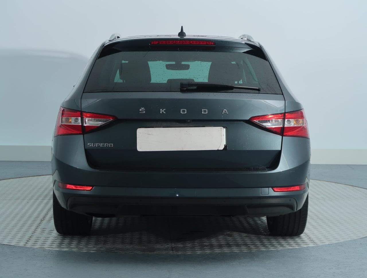 2020 Škoda SUPERB - 6