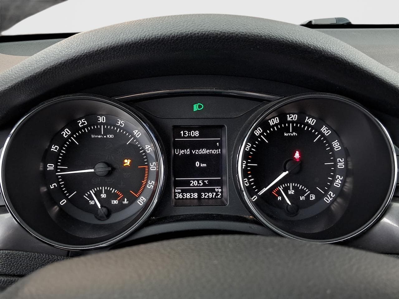 2014 Škoda SUPERB - 17