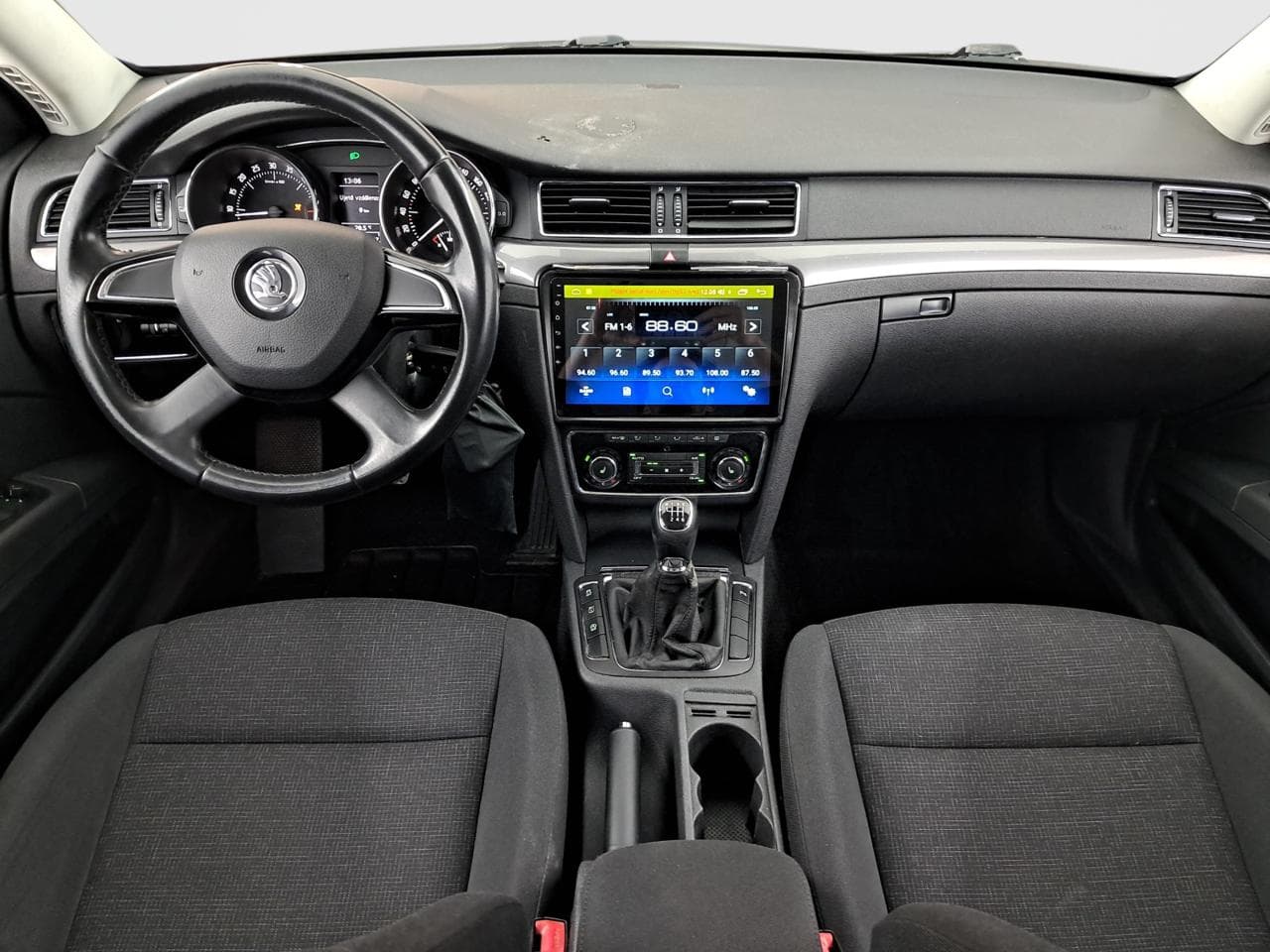 2014 Škoda SUPERB - 10