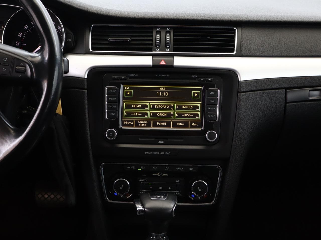 2011 Škoda SUPERB - 16