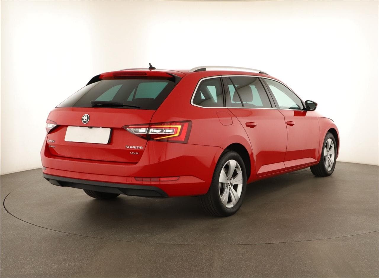 2016 Škoda SUPERB - 7