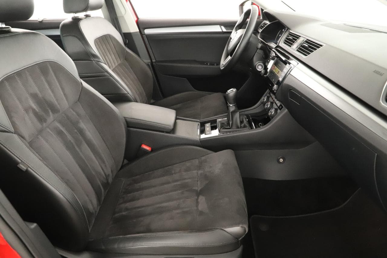 2016 Škoda SUPERB - 10