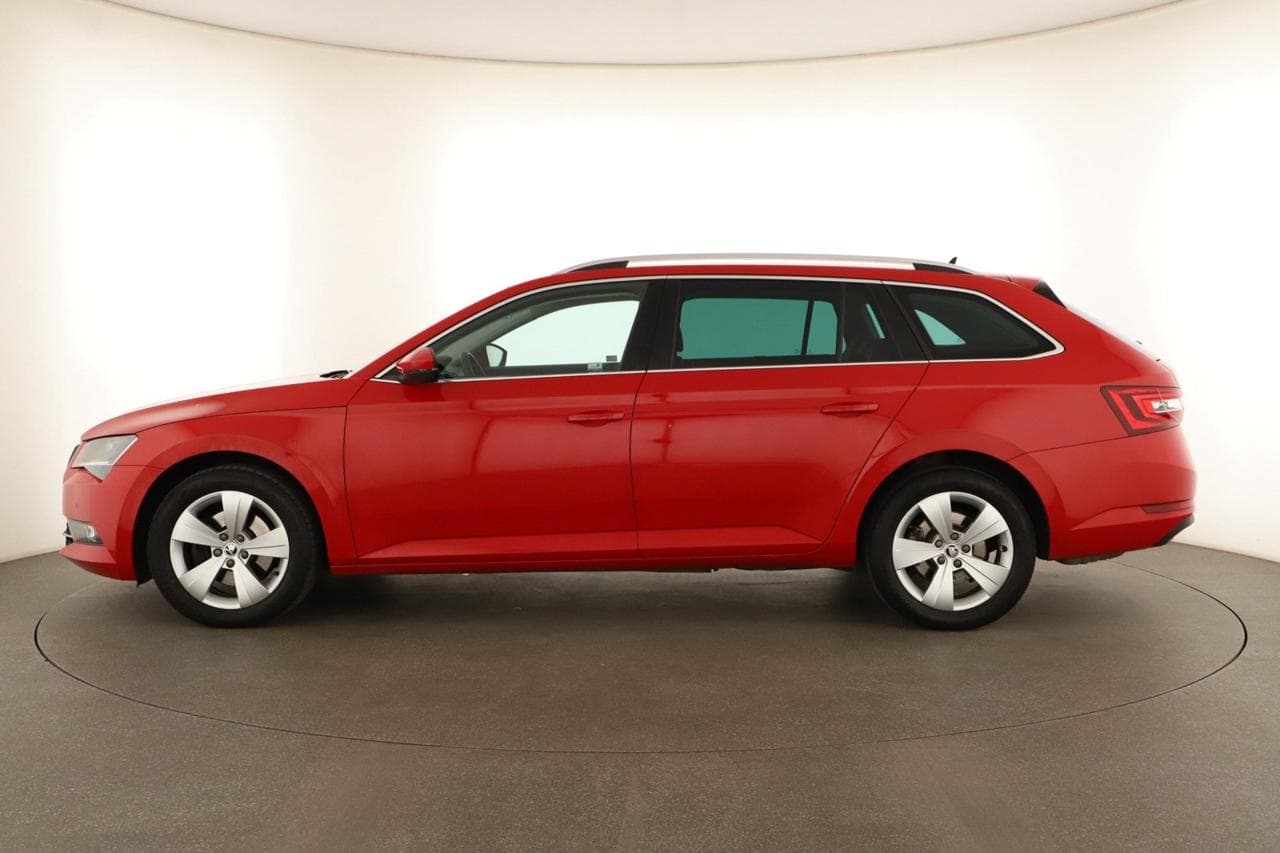 2016 Škoda SUPERB - 4