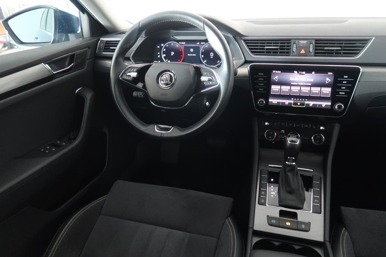 2022 Škoda SUPERB - 9