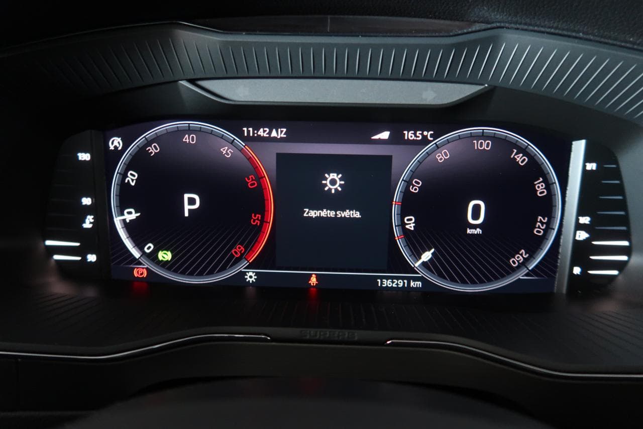 2022 Škoda SUPERB - 17