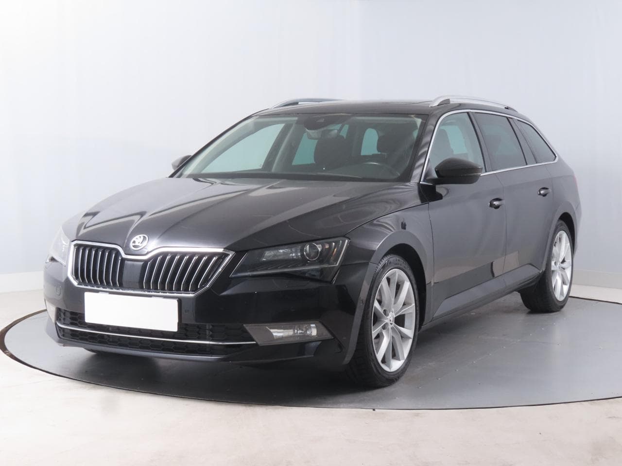 2018 Škoda SUPERB - 3