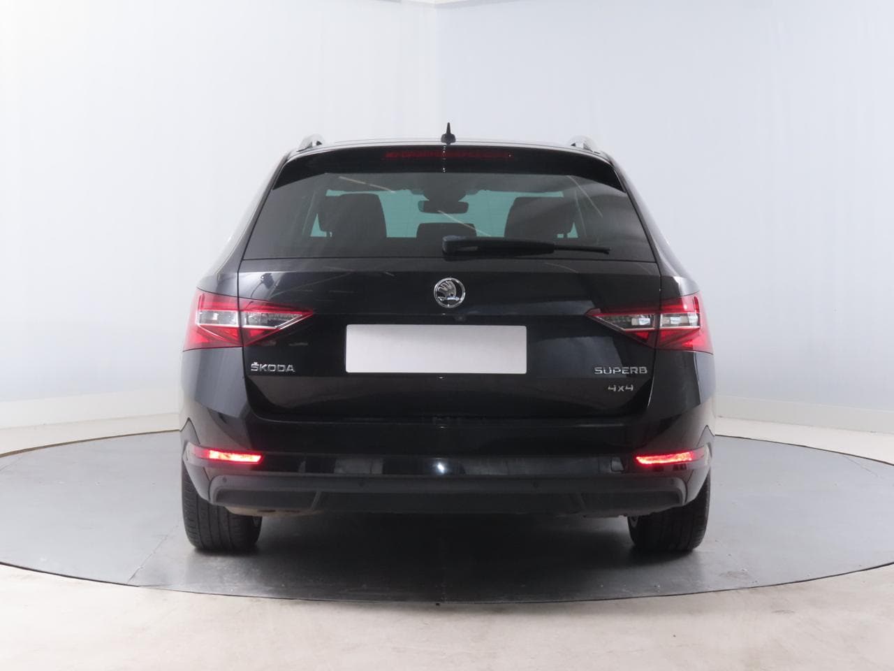 2018 Škoda SUPERB - 6