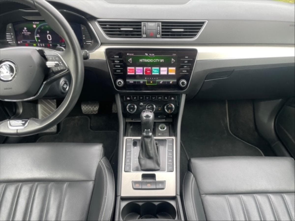 2022 Škoda SUPERB - 10
