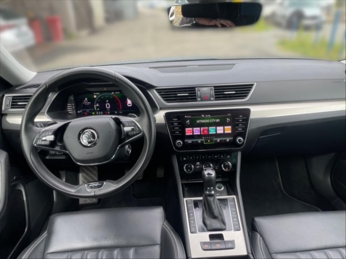2022 Škoda SUPERB - 9