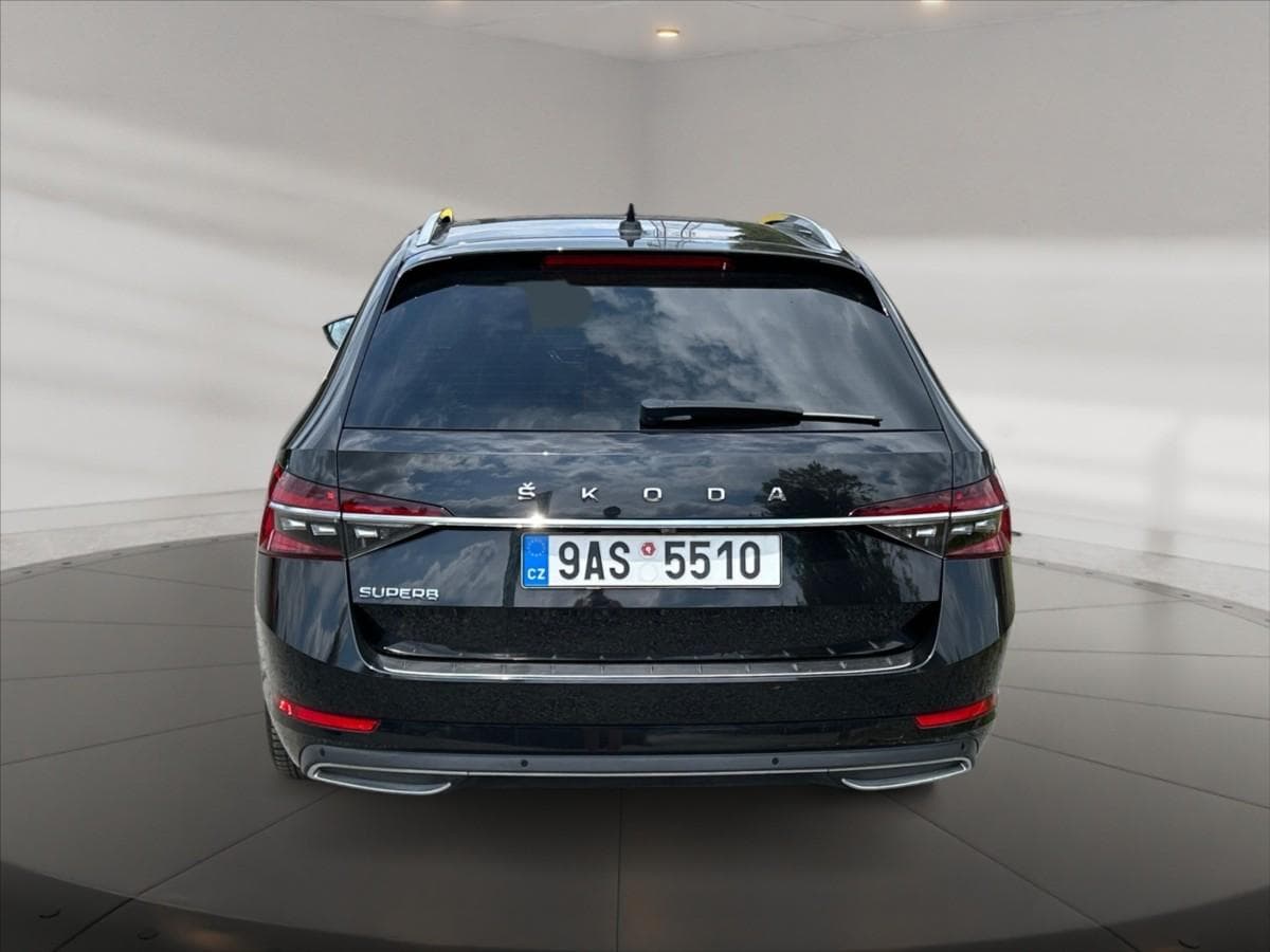2023 Škoda SUPERB - 5