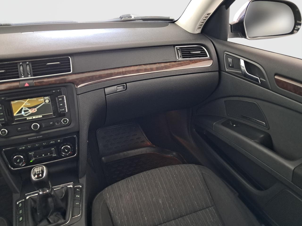 2013 Škoda SUPERB - 11