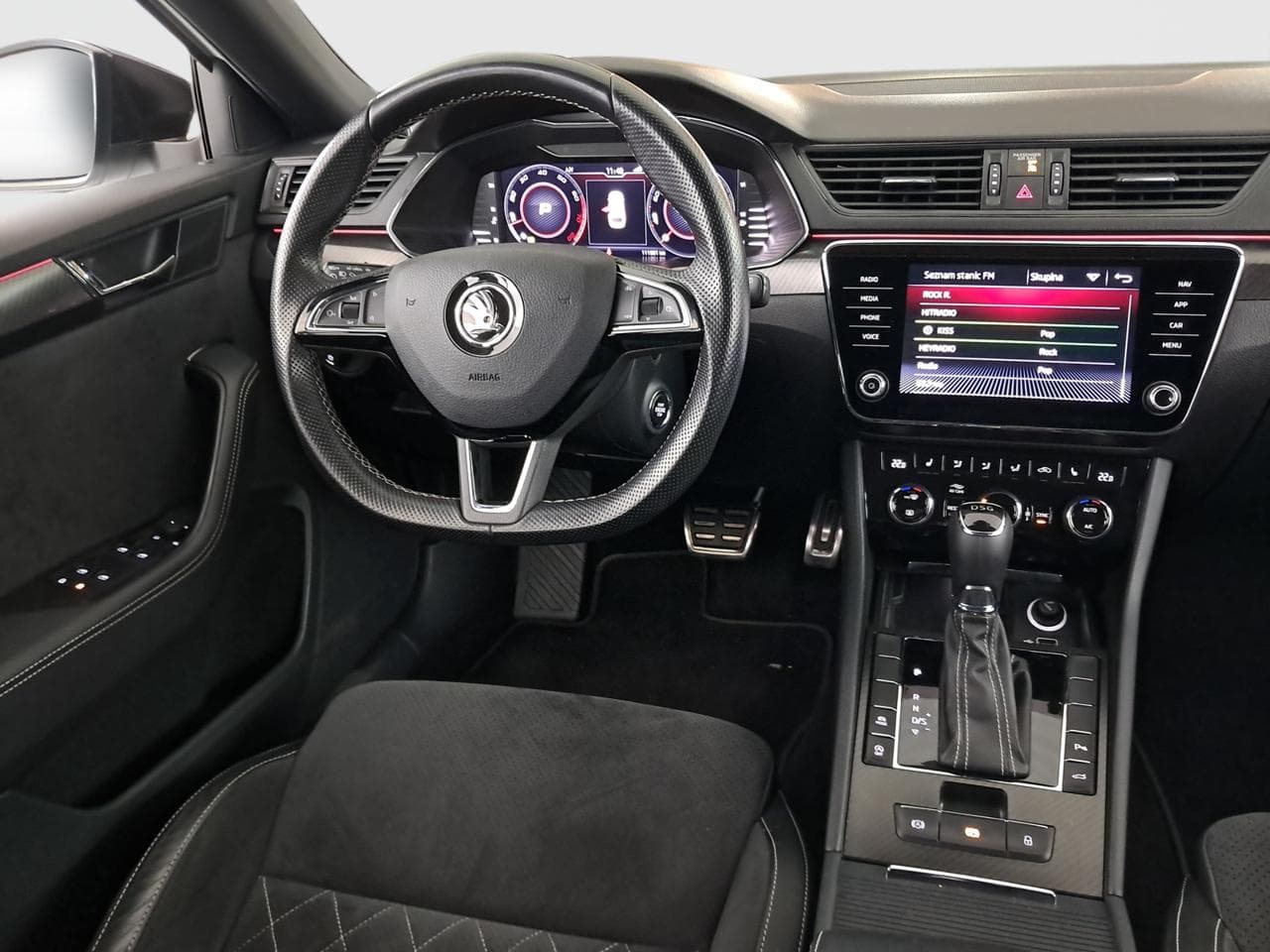 2020 Škoda SUPERB - 9