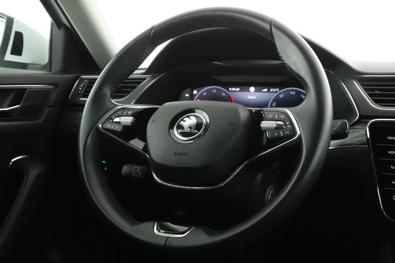 2023 Škoda SUPERB - 14