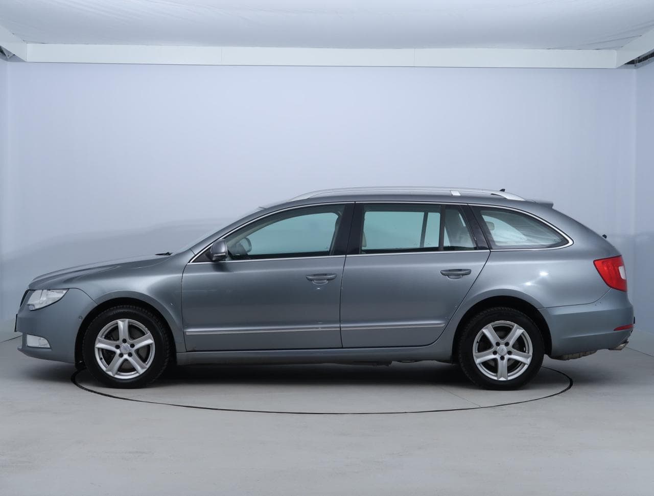 2009 Škoda SUPERB - 4