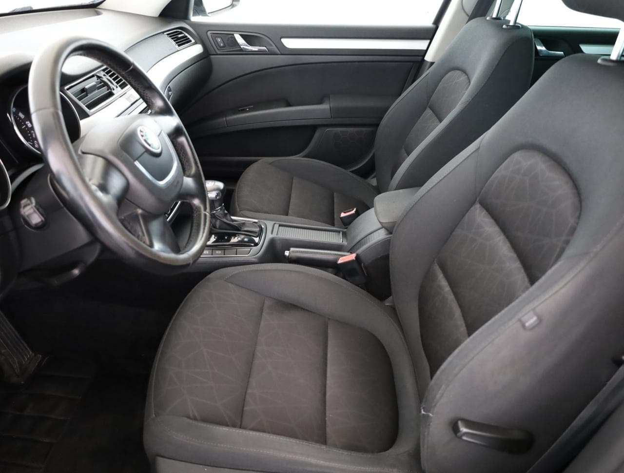 2012 Škoda SUPERB - 13