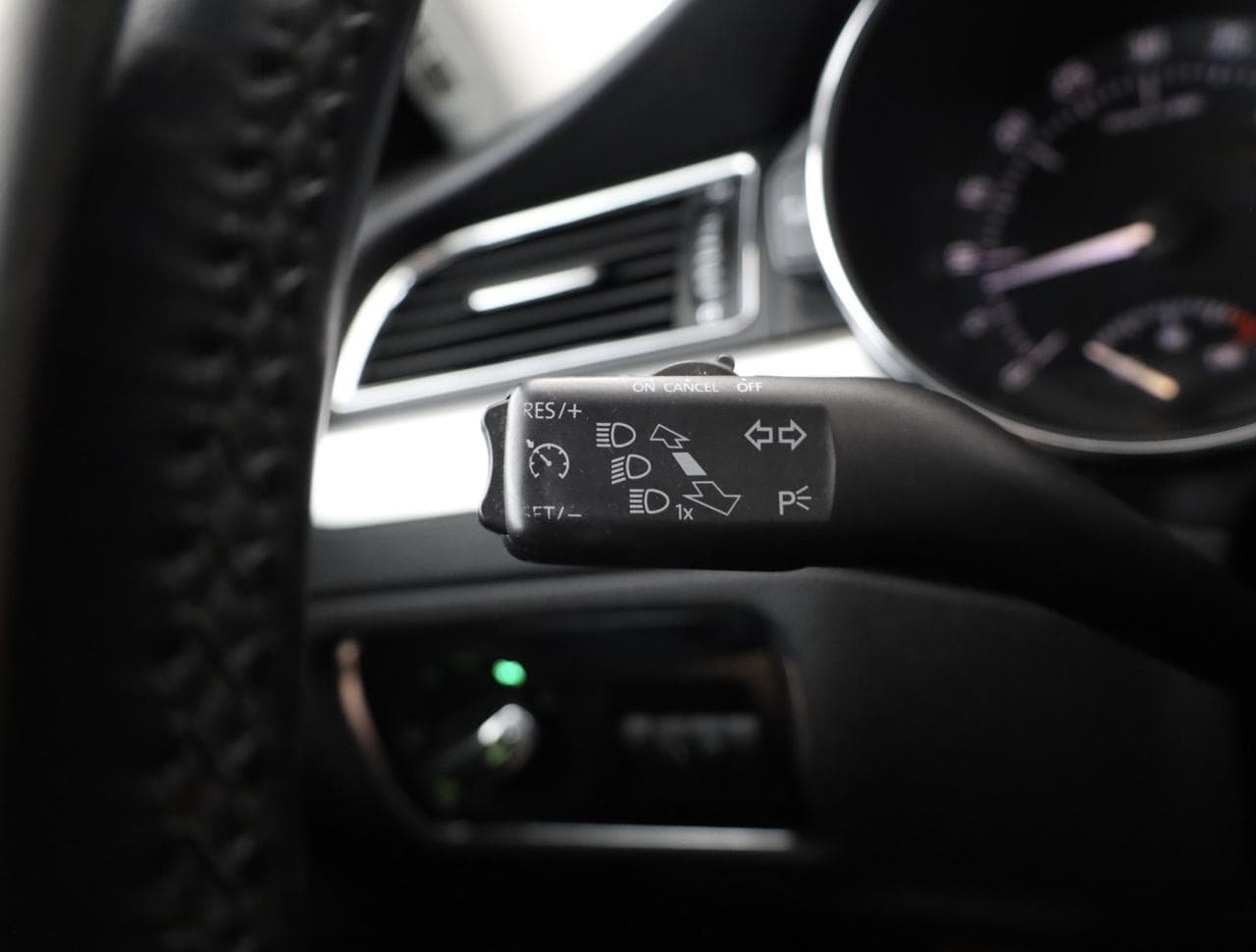 2012 Škoda SUPERB - 20