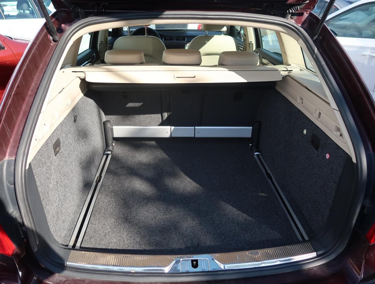 2010 Škoda SUPERB - 19