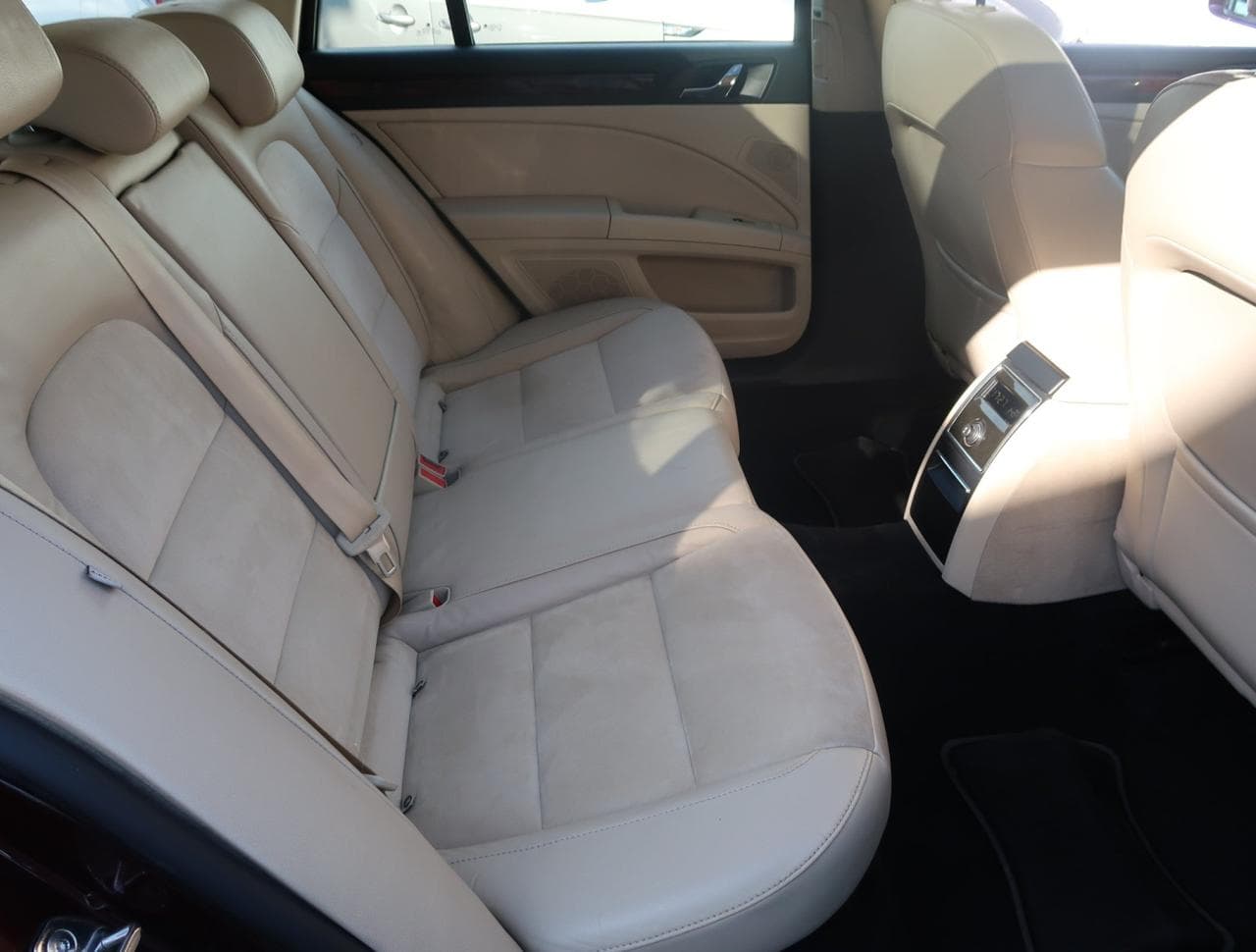 2010 Škoda SUPERB - 13