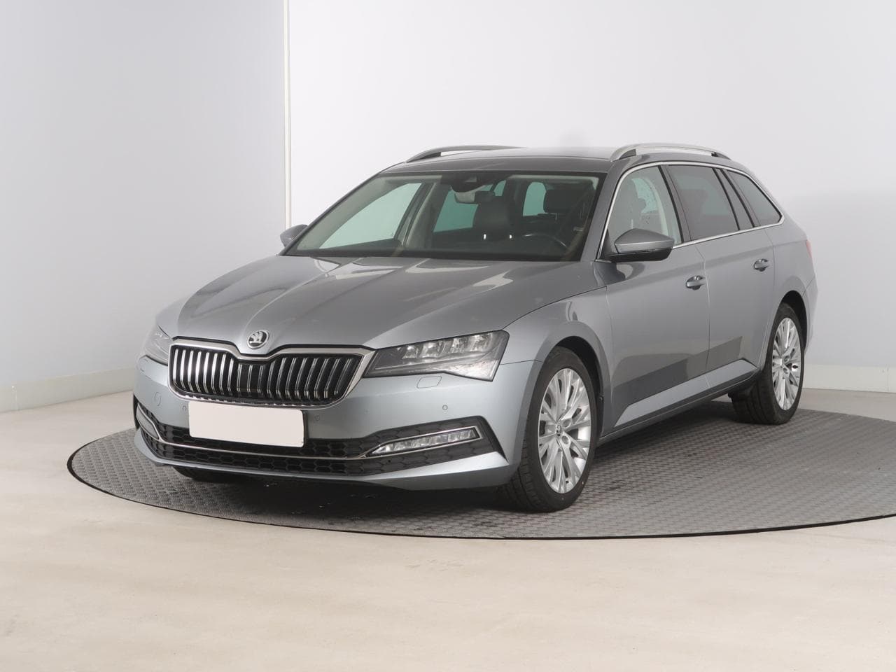 2020 Škoda SUPERB - 3