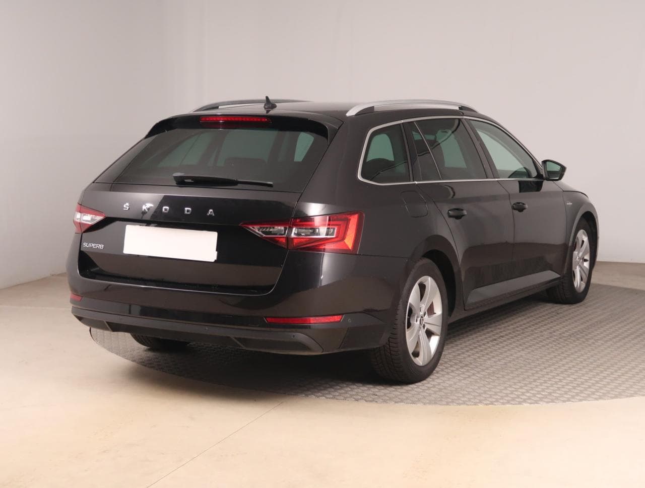 2016 Škoda SUPERB - 7