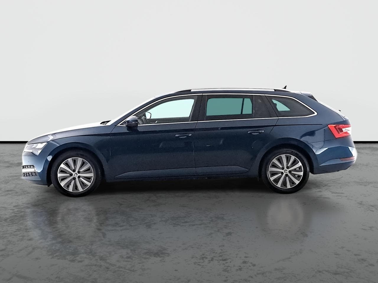 2021 Škoda SUPERB - 4