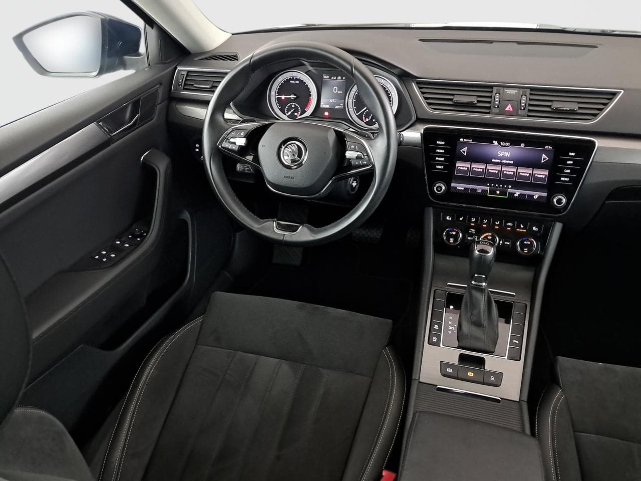 2021 Škoda SUPERB - 9