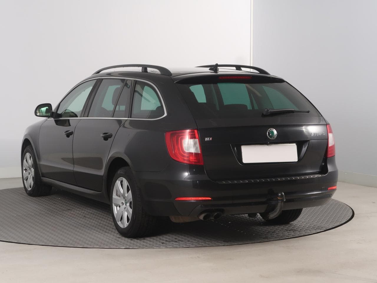 2013 Škoda SUPERB - 5