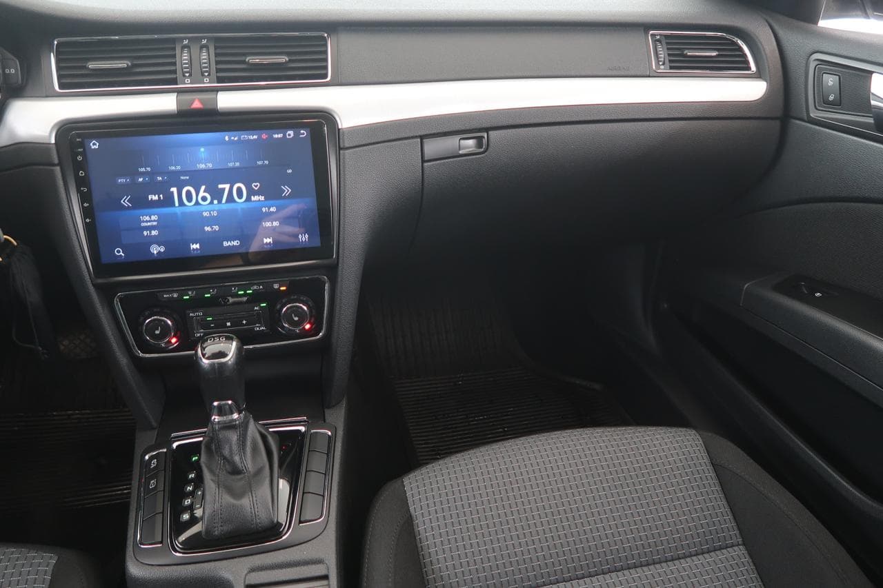 2013 Škoda SUPERB - 11