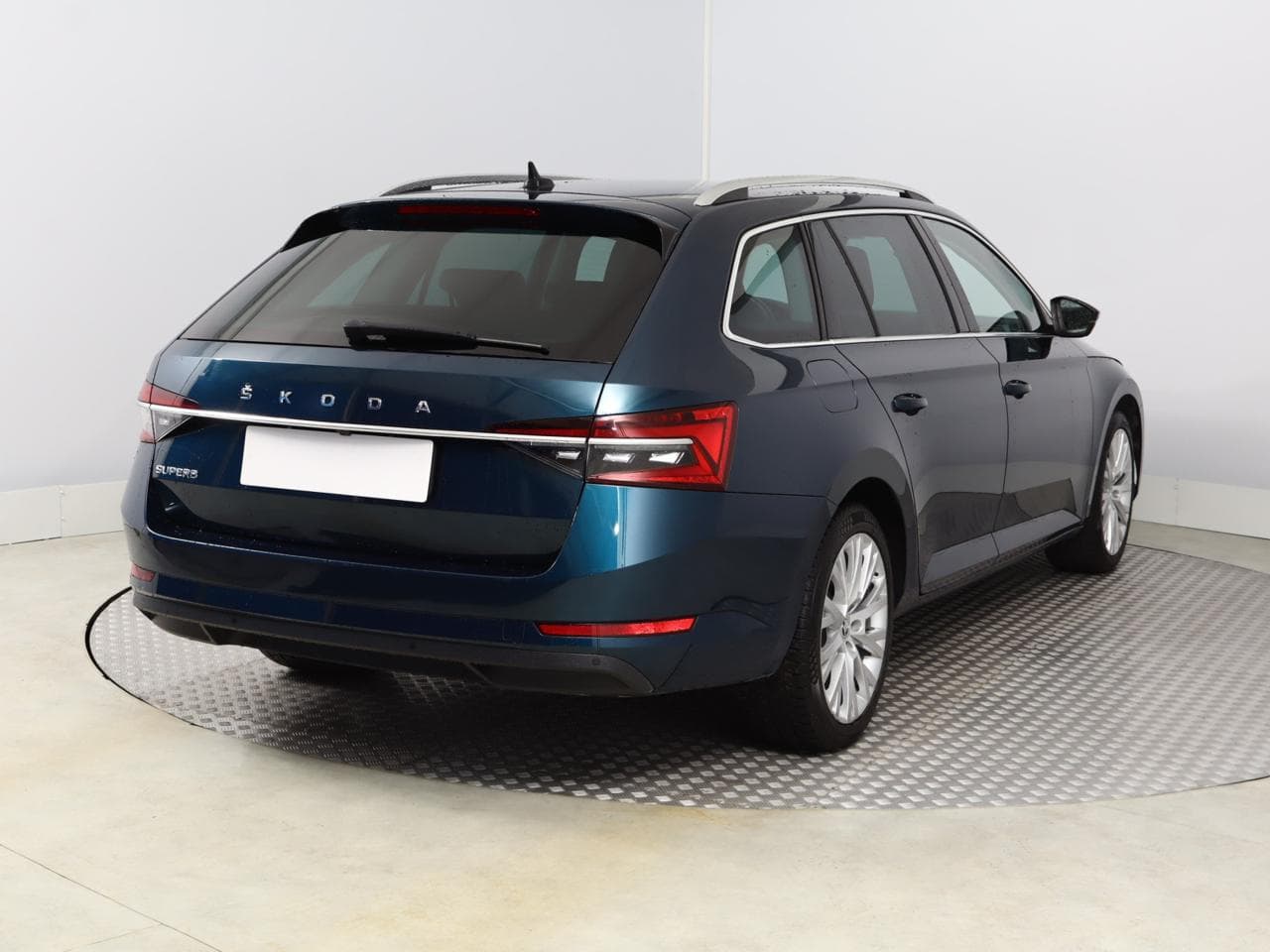 2023 Škoda SUPERB - 7