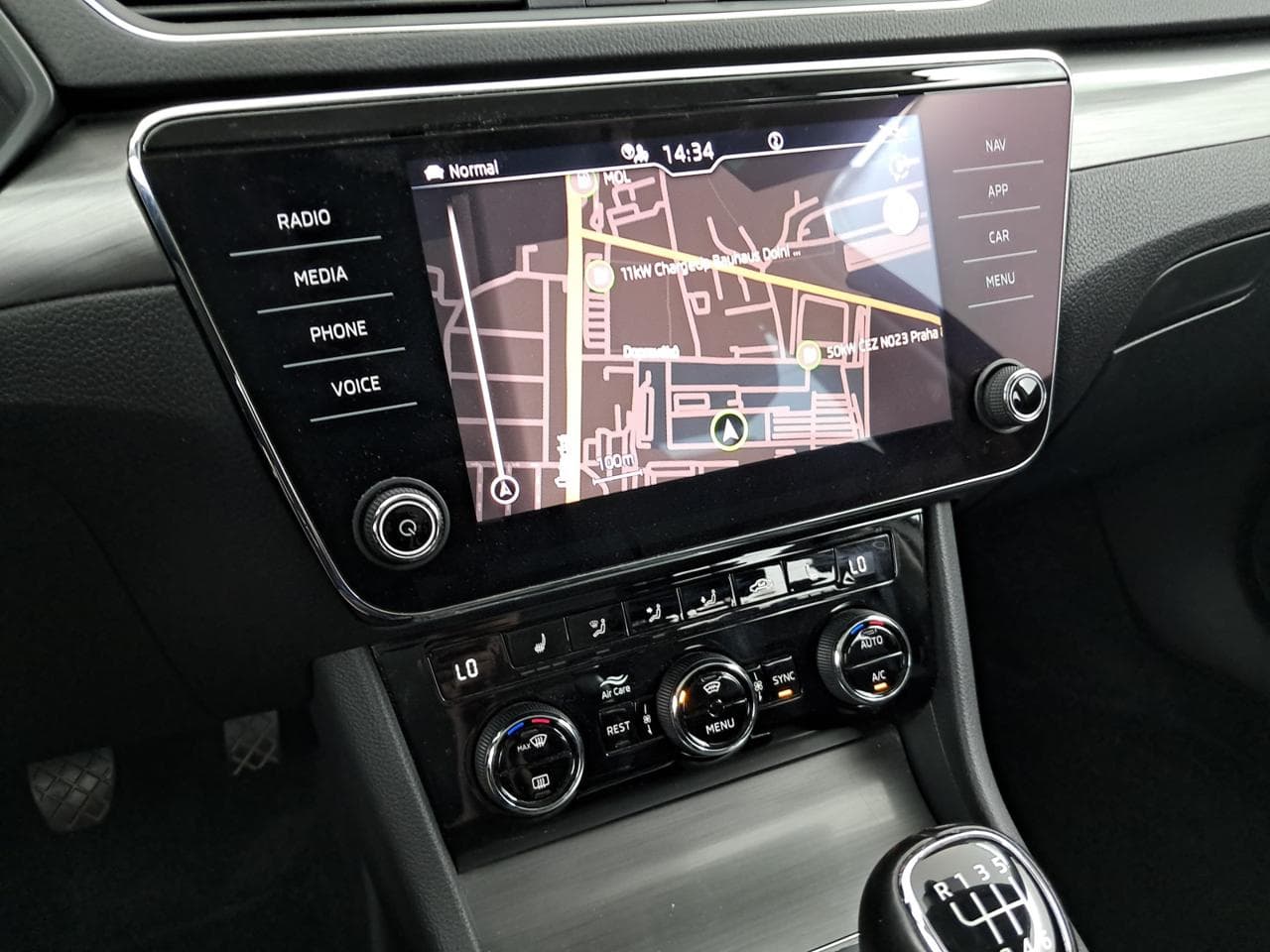 2021 Škoda SUPERB - 18