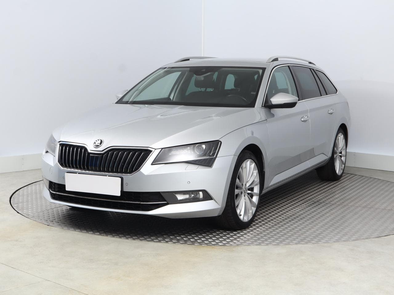 2015 Škoda SUPERB - 3