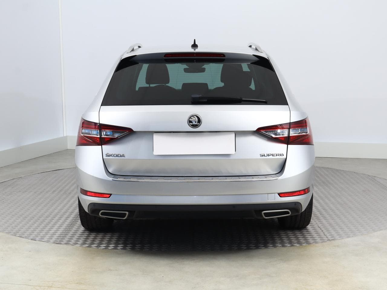 2015 Škoda SUPERB - 6