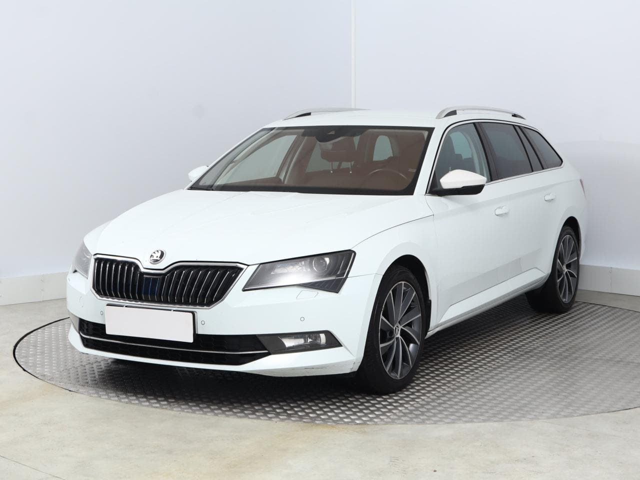 2018 Škoda SUPERB - 3
