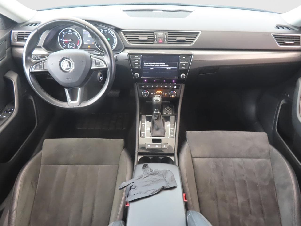 2016 Škoda SUPERB - 10