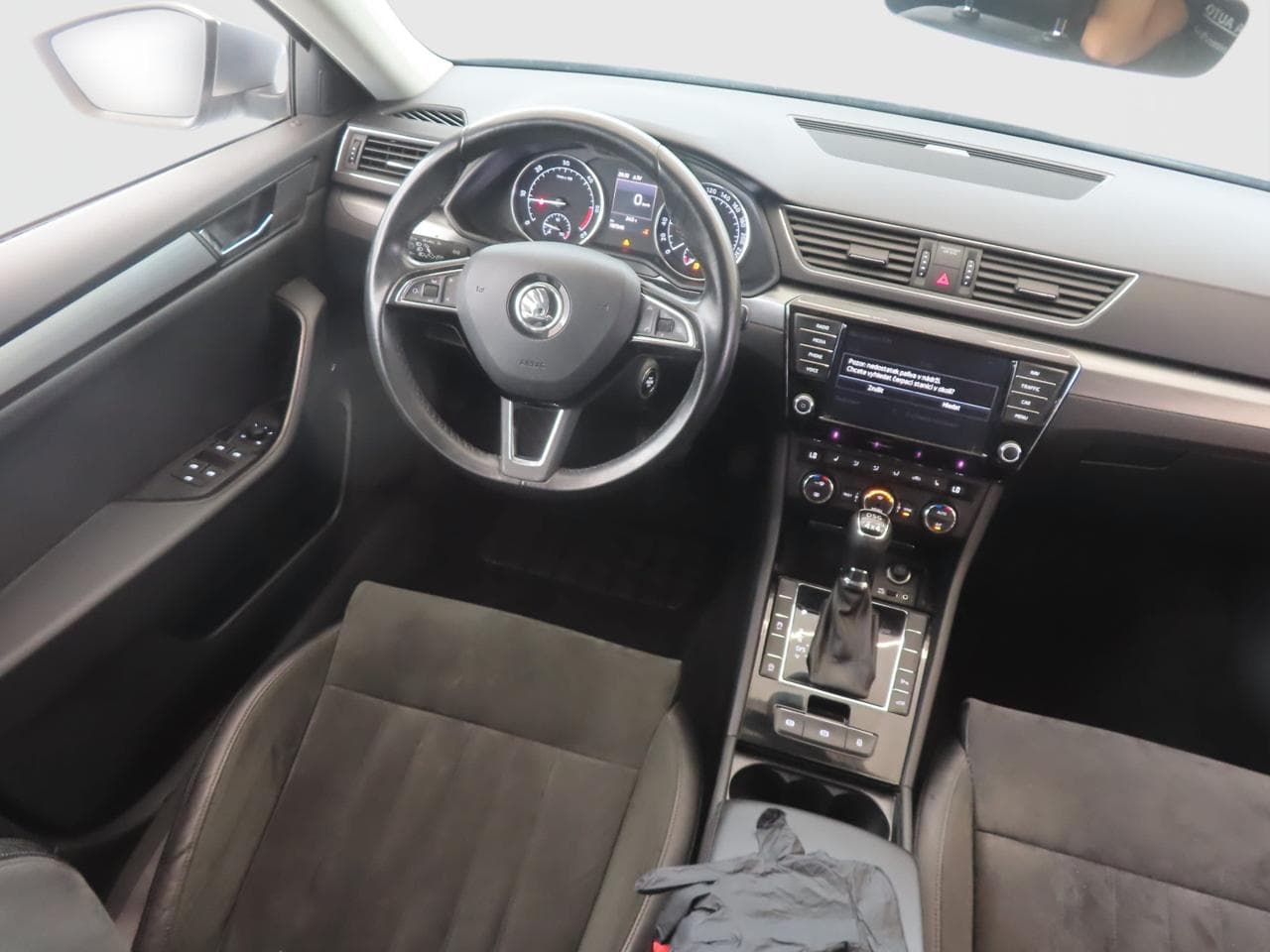 2016 Škoda SUPERB - 9