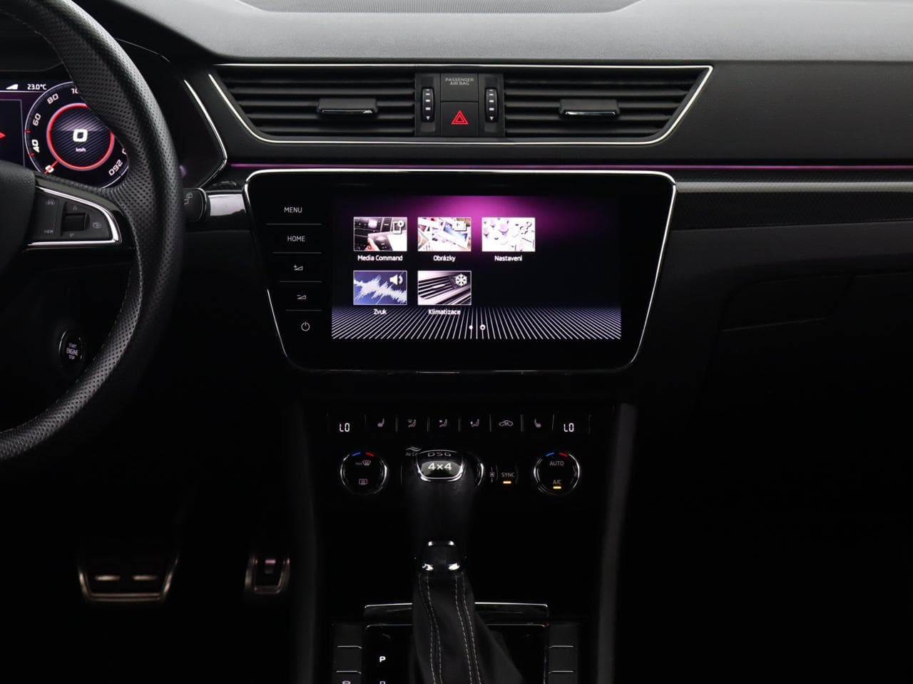 2019 Škoda SUPERB - 16