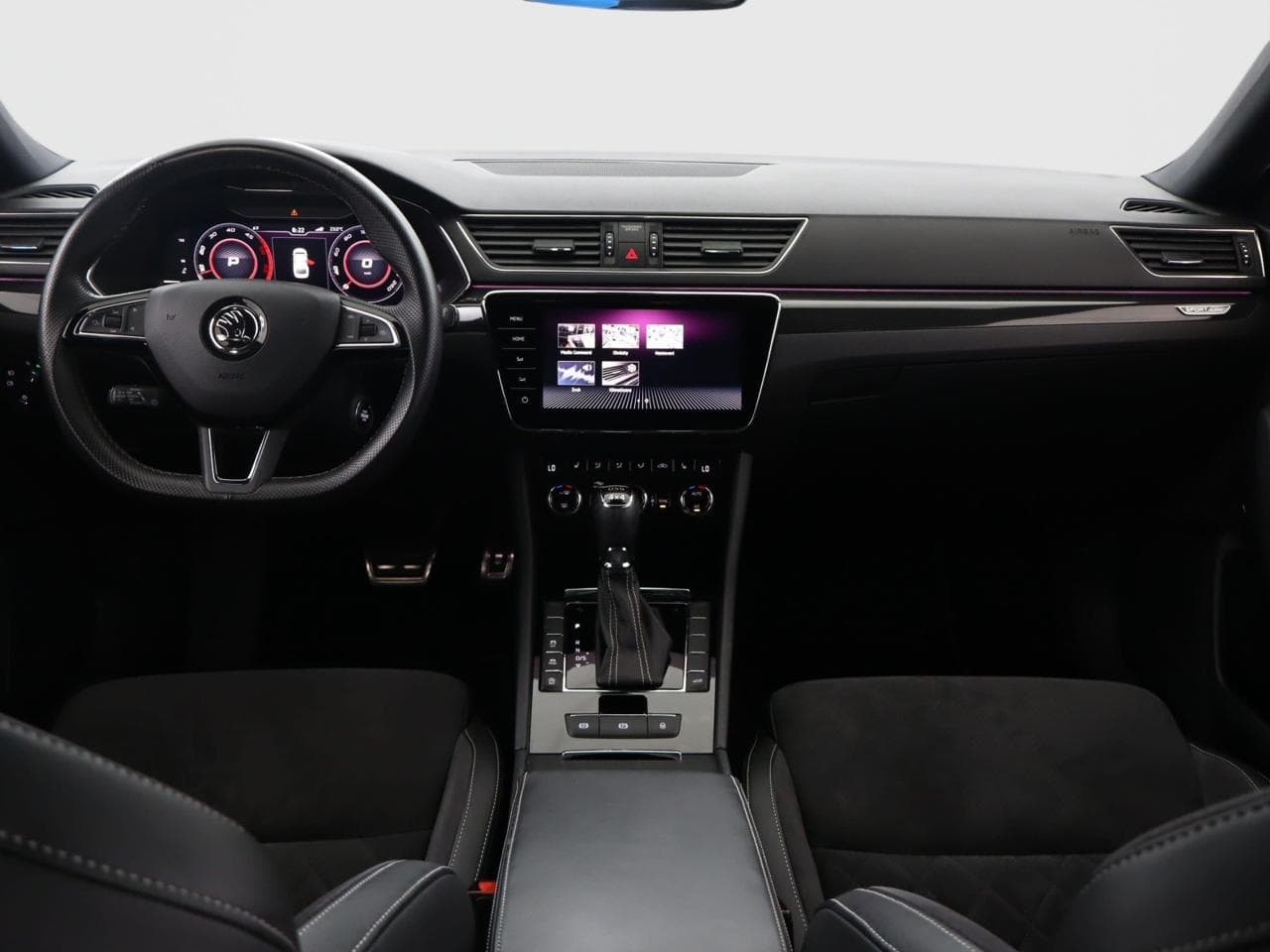 2019 Škoda SUPERB - 9