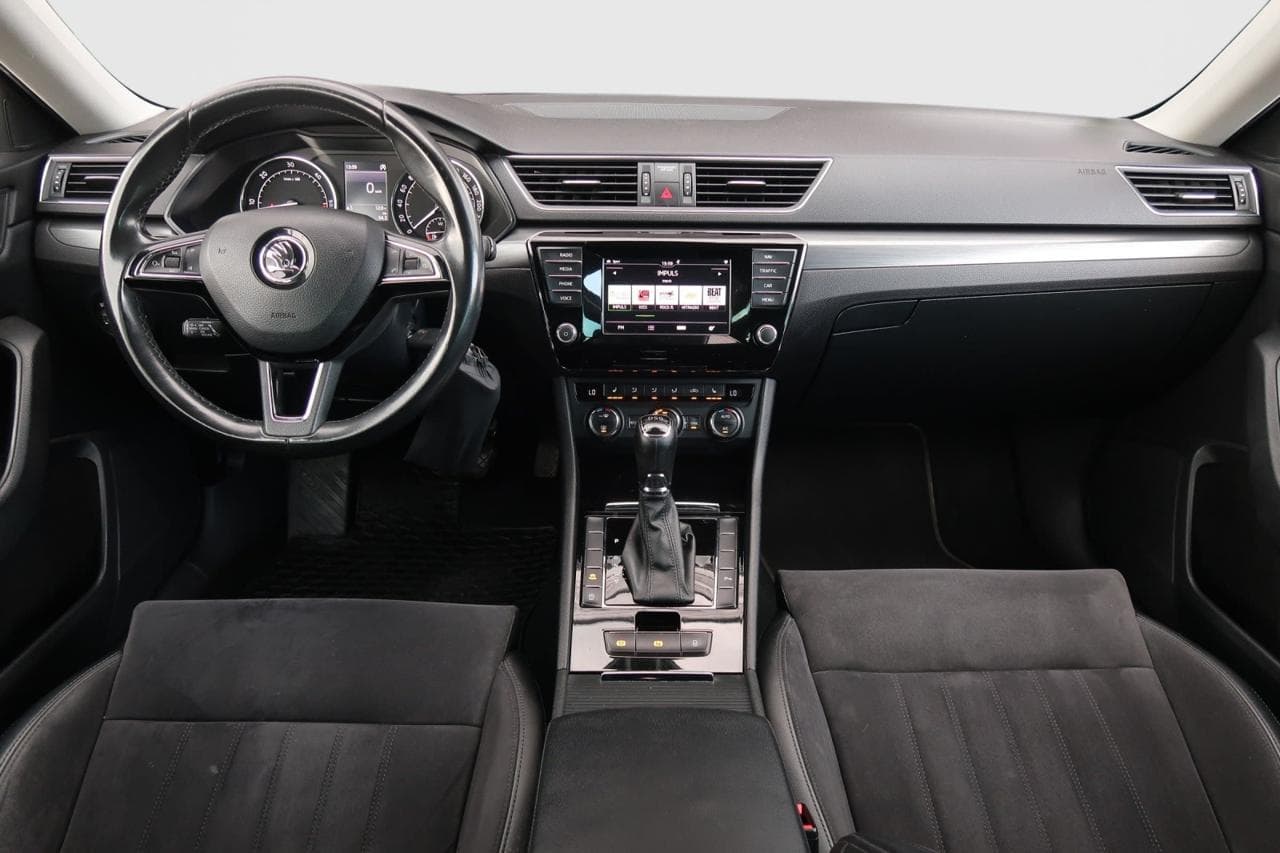 2016 Škoda SUPERB - 10